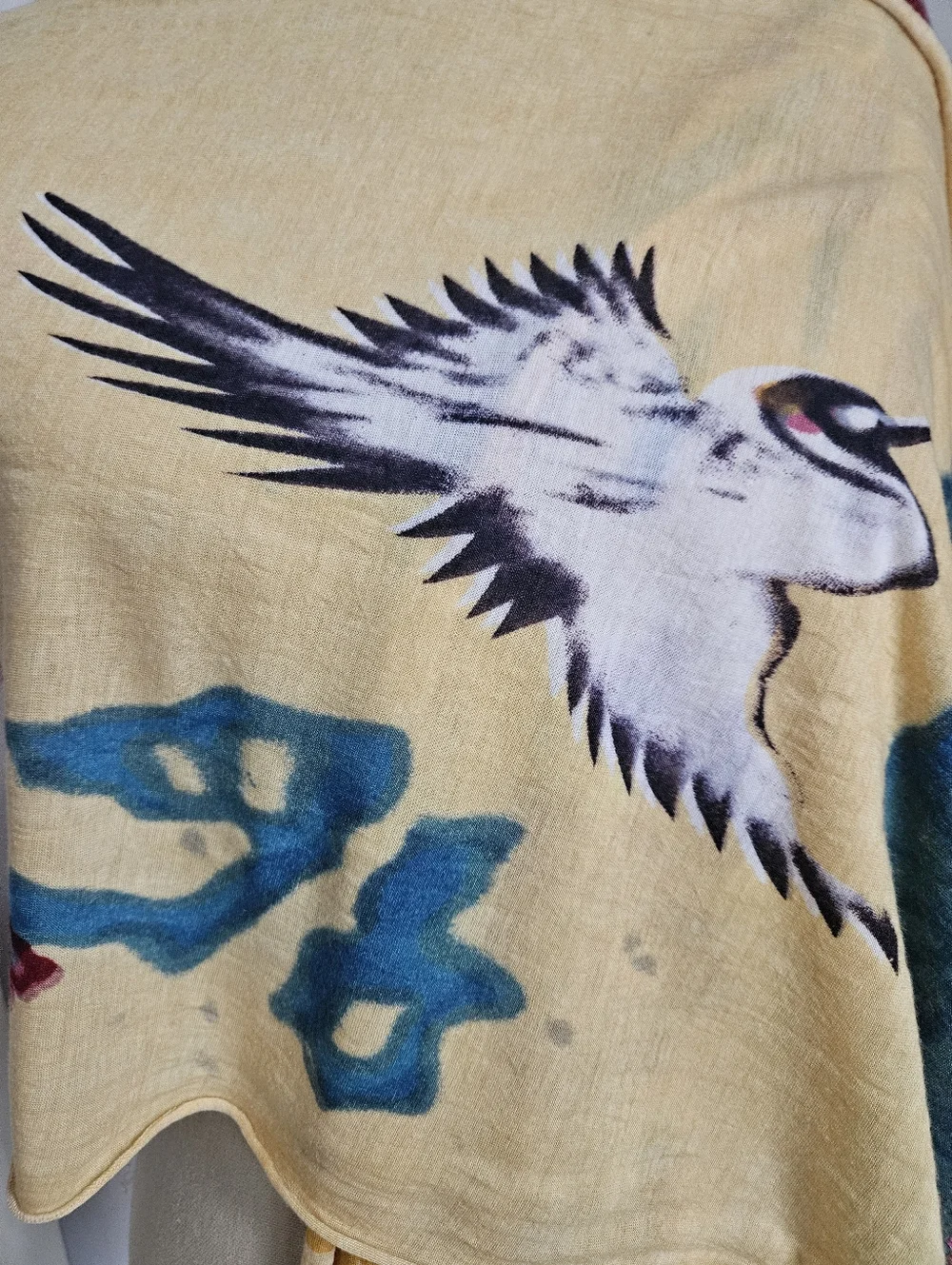 VTG LUCKY BRAND Yellow Abstract Bird Floral Pattern Fringe Scarf / Wrap | SZ 71 - Picture 3 of 6